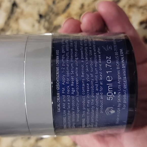 SKINN Deep Wrinkle Protocol Creme Reverse Intensive NWT - Picture 2 of 2